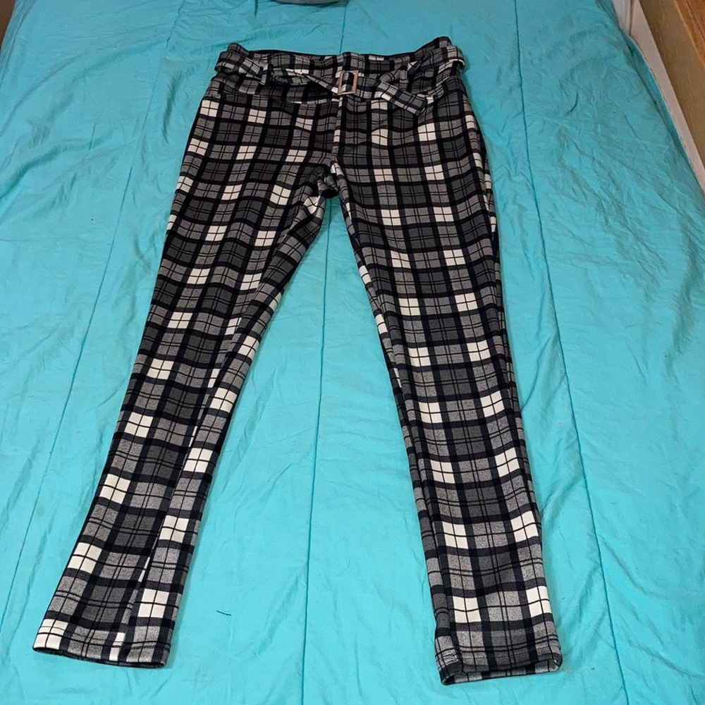 👛Plaid Pants👛